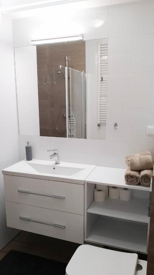 Apartament Zalesie Z Tarasem لوبين المظهر الخارجي الصورة
